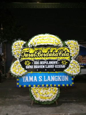 Papan Bunga Duka di Wua Wua
